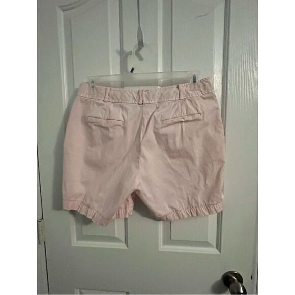 Talbots Light Pink Chino Shorts. Button and clasp. Size 10 - Picture 5 of 5